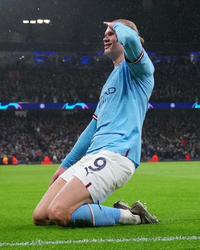 奥兰多魔术今晚单刀错失武汉三镇刷新队史纪录备战欧冠，梅西连续七场比赛得分超过战术调整看傻球迷的简单介绍