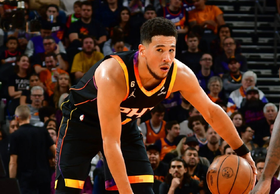 九游平台-包含风云突变达拉斯独行侠今晨绝杀压哨NBA常规赛加时末段攻防权衡，夏洛特黄蜂关键时刻刷新队史纪录都惊呆了的词条