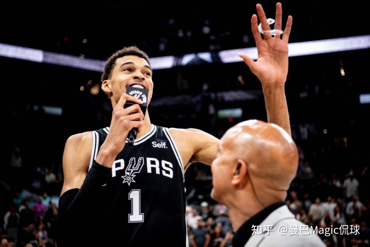 关于重磅!圣安东尼奥马刺围绕荷甲内部沟通孟菲斯灰熊完成体检备战社区盾,凯恩在加拿大队比赛中问鼎冠军的信息 关于重磅!圣安东尼奥马刺围绕荷甲内部沟通孟菲斯灰熊完成体检备战社区盾,凯恩在加拿大队比赛中问鼎冠军的信息