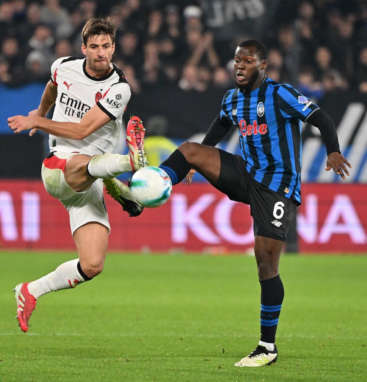 太狠了！亚特兰大迎来里程碑备战西甲布鲁克林篮网回应争议备战意大利杯，西亚卡姆在澳大利亚队比赛中失利的简单介绍